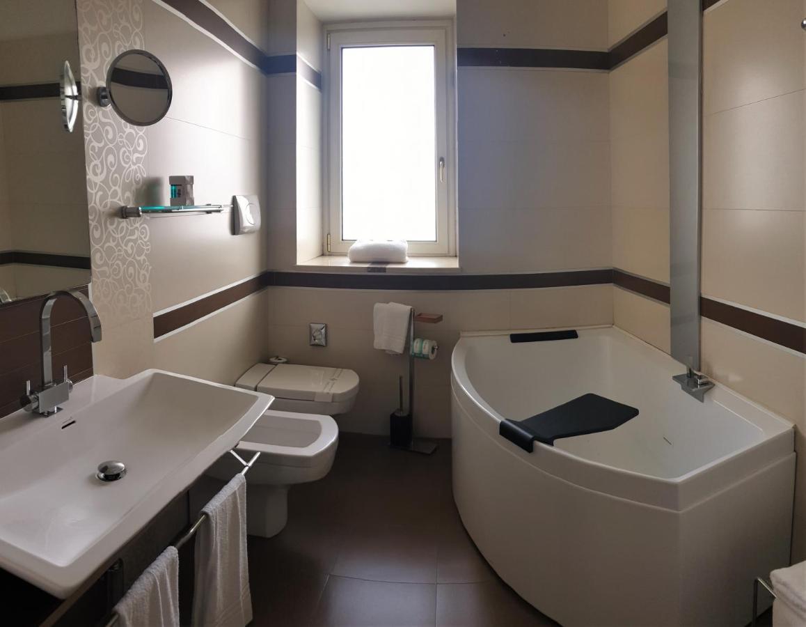 Hotel Cenacolo Somma Vesuviana Extérieur photo